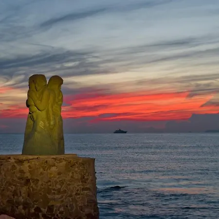 Villino Caproni * В'яреджо