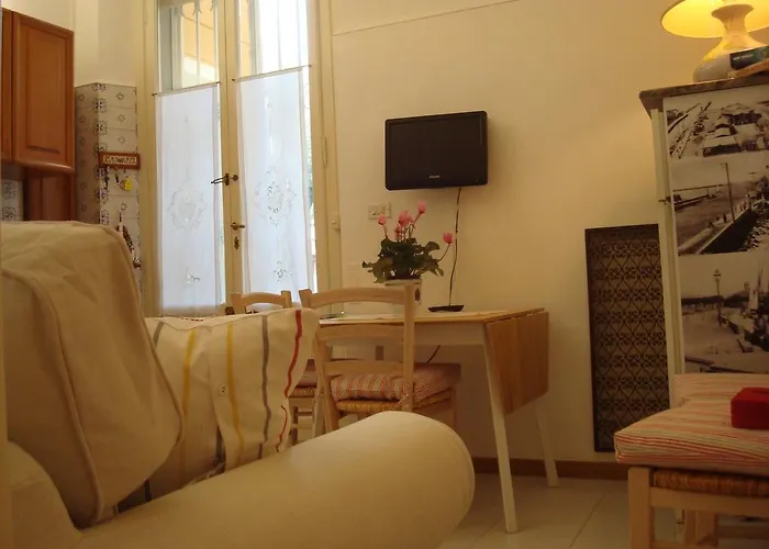 Villino Caproni В'яреджо